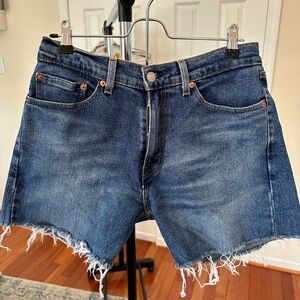 Levi’s cut off shorts